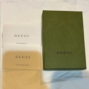 Gucci Wallet Box.  Excellent condition.  Measures 3 1/2 by 5 and is 1 inch deep.